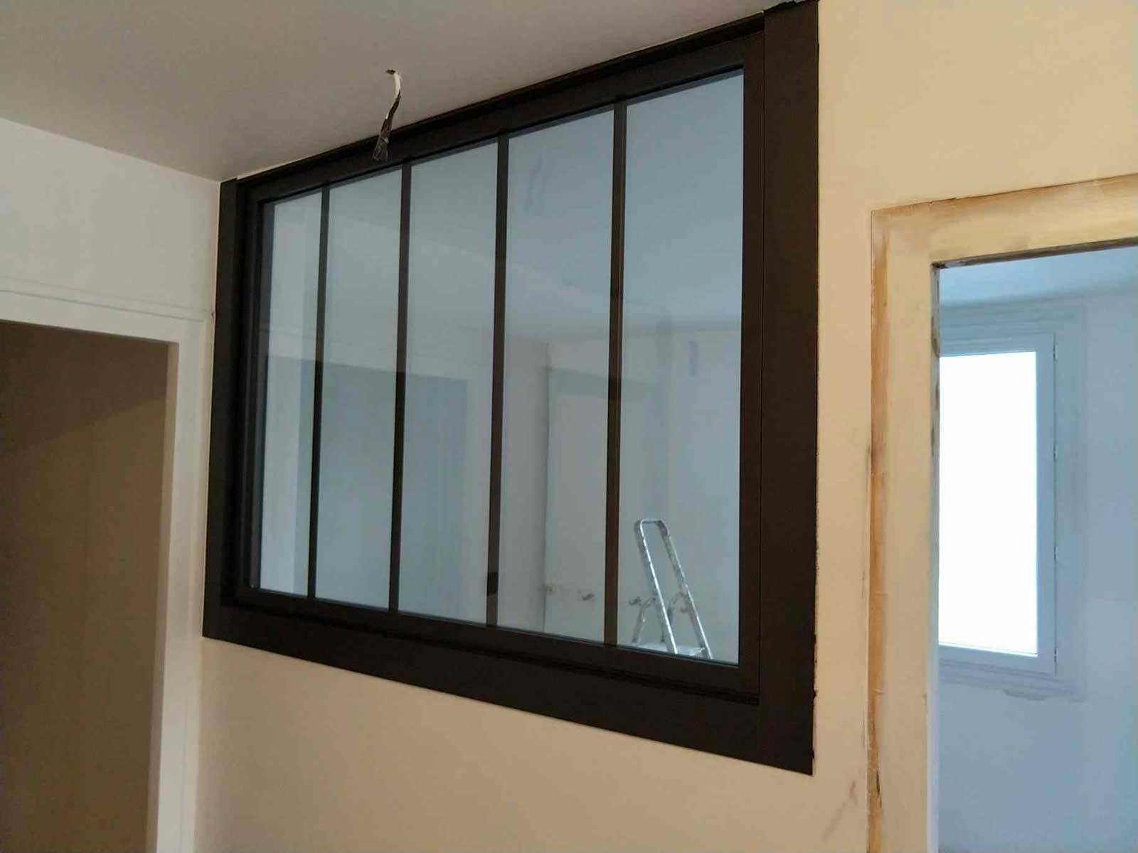 INSTALLATION D'UNE VERRIÈRE
